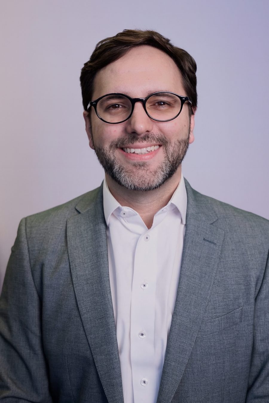 Dr. Leopoldo Oiticica Barbosa, PhD, oftalmologista especialista em catarata e glaucoma em Maceió
